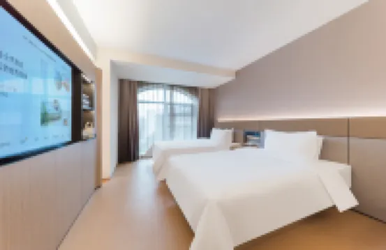 JI Hotel (Nanchang Jingdong Avenue Subway Station) Hotels near Nanchang Ocean Park