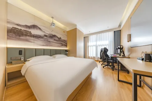 Qinghe E-Sports Hotel (Taiyuan Liuxiang Zhonglou Street)