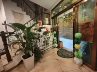 Luliang May Flower City Homestay