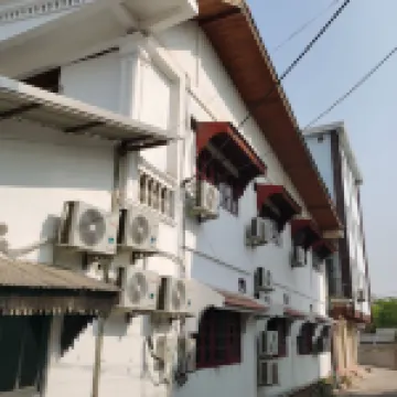 Vientiane Huguang Hotel