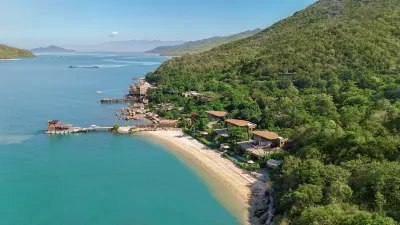 An Lam Retreats Ninh Van Bay فنادق في نينه هوا
