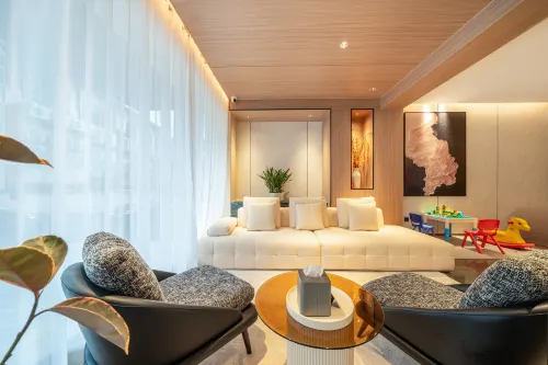 IMPERIAL DRAGON BAY ROJOY Hotel