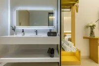 Guanling 21°C Smart Hotel (Anshun Guanling Bus Station Branch)