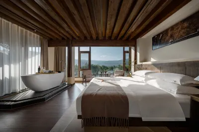 Lanfeng Homestay in Shaxi Ancient Town