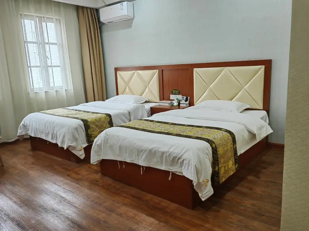 Lanyue Hot Spring Hotel - Anshun
