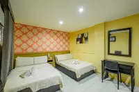 Hotel Juliano Hotels near Fernando Poe Jr. Monument