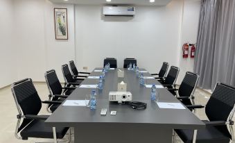 Season Inn Hotel_Barka