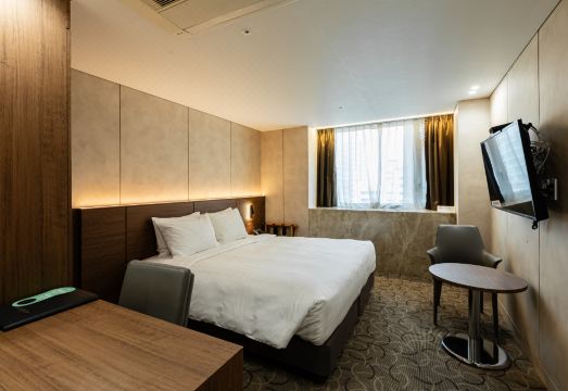 뉴서울호텔 깔끔한 객실 모습