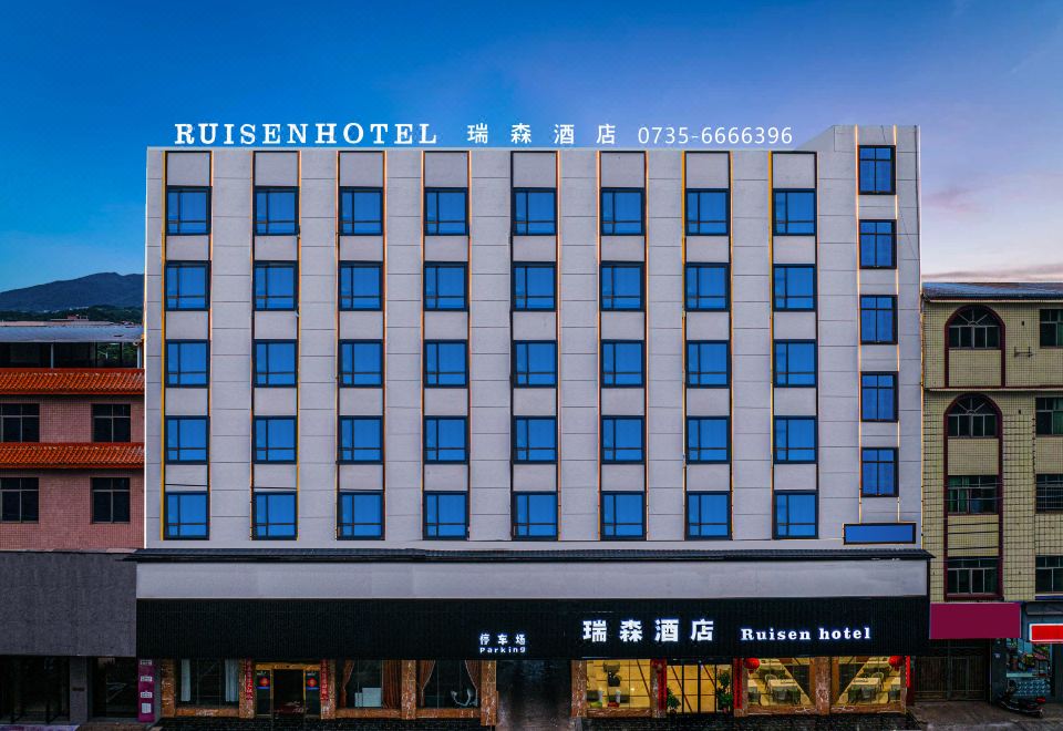 hotel overview picture