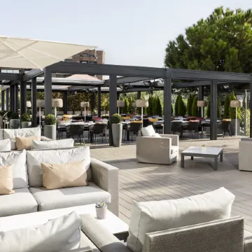 Hotel Puerta America Отели рядом с достопримечательностью «Улица Серрано»