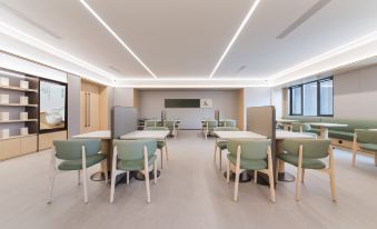 JI Hotel (Nanyang Dengzhou Beijing Avenue)
