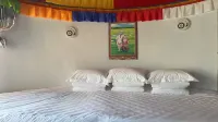 Bayin Tala Menggu Fengqing Yuan Homestay