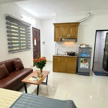 Era Apartment Kham Thien Отели рядом с достопримечательностью «Центральный Цирк»