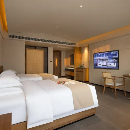 LAKESIDEBEAUTY·HOTEL
