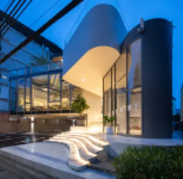 The Moment Hotels near Suan Sunandha Rajabhat University