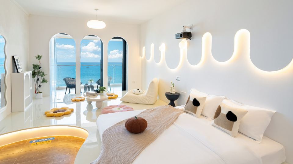 Shuangyue Bay Xiehai Sunrise Seaview Beautiful Homestay (Honghai Bay Phase 3)