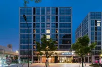 杭州三墩龍湖紫荊天街奢際飯店 有頂市集（303生活廣場店）附近的飯店