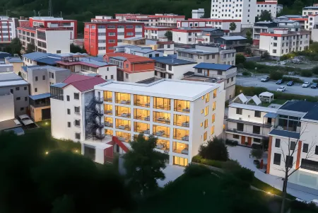 Yunshang Xingshe Hotel (Kangding) Отели рядом с достопримечательностью «Seven-color Sea»