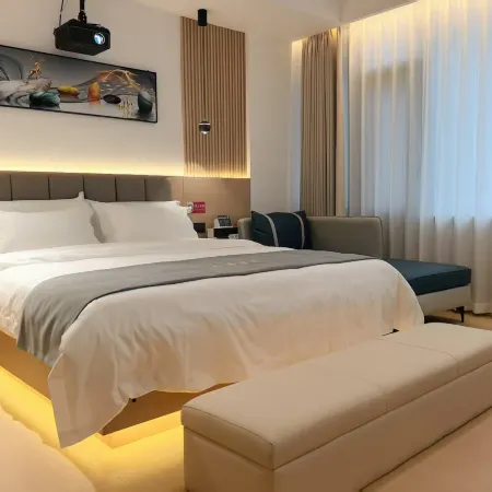 Haiyue Hotel (Tianyi College)