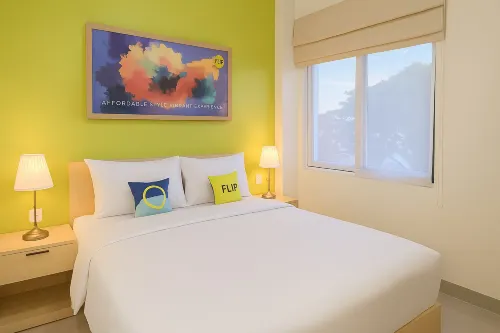 De Ggii Hotel by Flip Inn Các khách sạn ở Malalayang