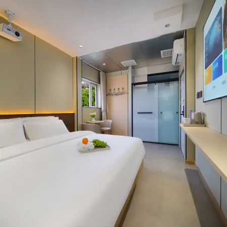 Linfen Xinhai Yuexin Hotel (Shenglong International Pingyang Plaza)