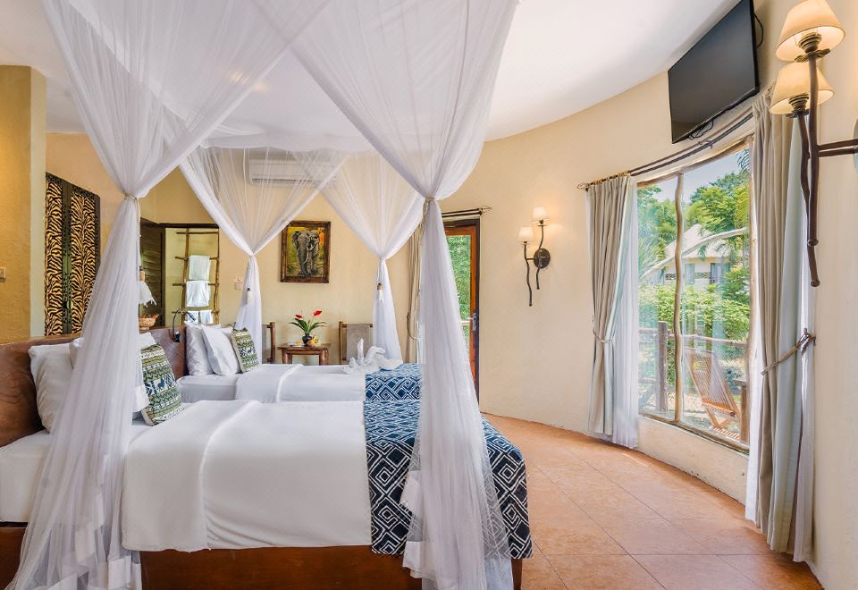 Mara River Safari Lodge