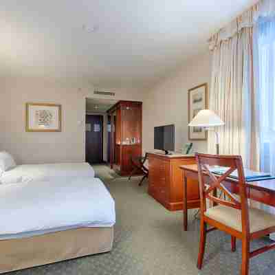 Occidental Paris Levallois Rooms