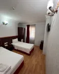 RED WHİTE HOTEL - Bãi đậu xe