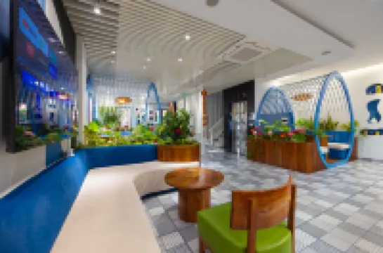 Lotus Home Cafe - Budget 日落小鎮附近的飯店