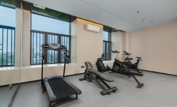 Licheng InterContinental (Foshan Lunjiao Metro Station Branch)