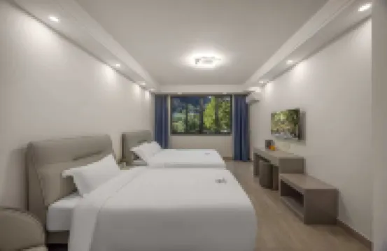 Xiehou Homestay (Chuanyan Shijiufeng Scenic Area)