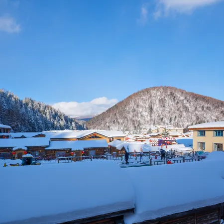 Xueshe·Guangnian Hotel (China Snow Village Scenic Area Branch)