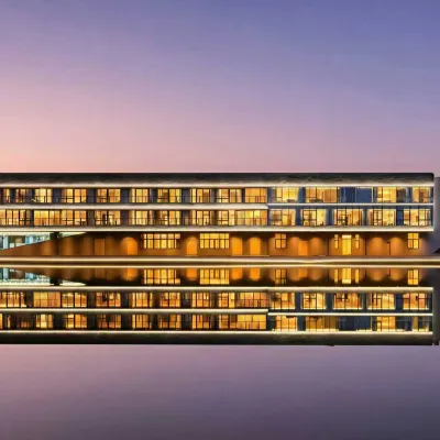 Peach Resort Hotel (Huzhou Dragon Adventure Canyon Rafting) Hotels near Huzhou Liangxi Forest Park