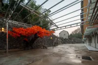 Moyeqi Hotel - خلابة