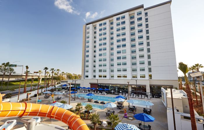 Anaheim Resort Suites