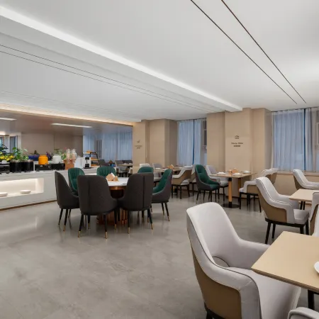 Lavande Hotel (Yulin Shenmu Dongxing Street)