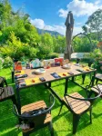 Shaoshan Love Shaoshan Talk · Mountain Scenery Courtyard Resort Garden B&B - parking