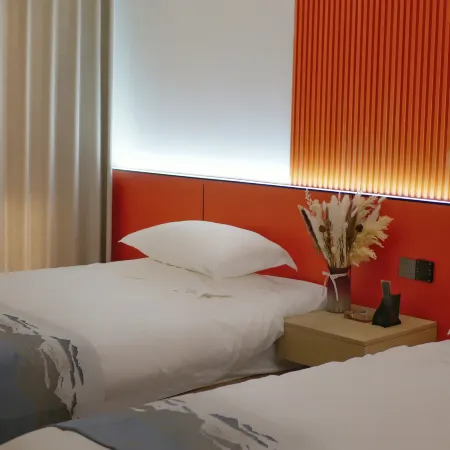 Youjia Hotel
