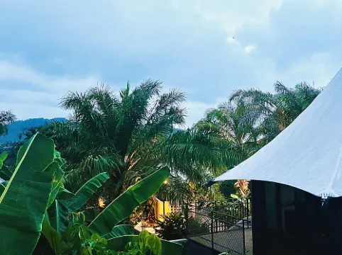 Seawind Cloudcrest Resort