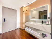Bolin Smart Hotel (Tongren High-Speed Railway Station) - 2-Star