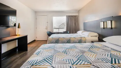 Motel 6 Auburn, CA - واي فاي