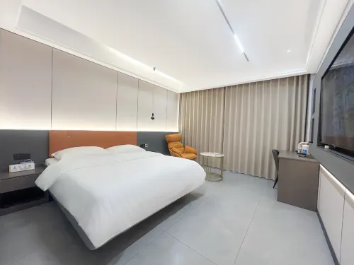 Longcheng Smart Hotel (Anlong Bus Station)