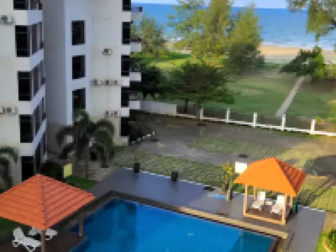 SAMSURIA BEACH SUITE APARTMENTS Hotels in Balok