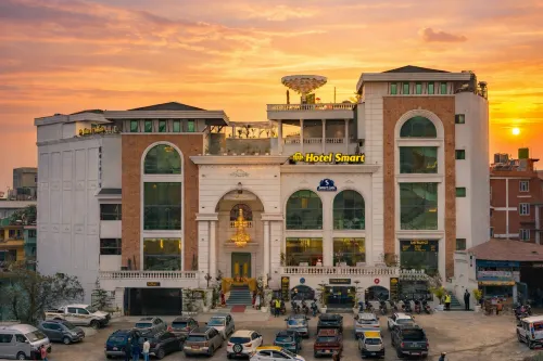 Hotel Smart Durbar - สระว่ายน้ำบนดาดฟ้า