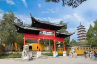 Yingman Homestay (Slender West Lake Branch)