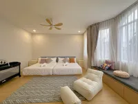 Bukit Indah Terrakids Amazing house with Pool near Legoland Hotel di 