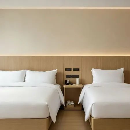 Sanshe  Hotel
