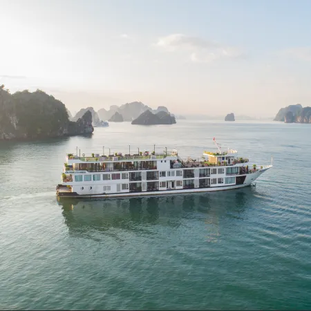 Verdure Lotus Grandeur Cruise on Ha Long Bay