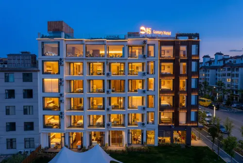 Li · JoyFul · Joycloud Resort | Snow Mountain View Hotel (Lijiang Ancient Town Branch)