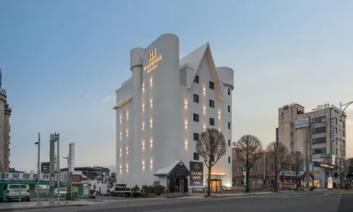 Chungju H Avenue Chungju Station - พร้อมWifi